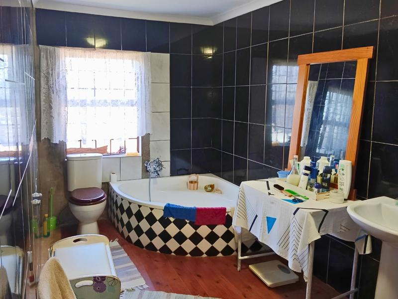 4 Bedroom Property for Sale in Mossel Bay Ext 26 Western Cape